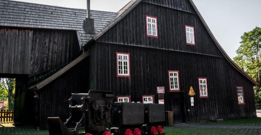 Schoene Ferienwohnung Fuer 6 Personen Erwartet Sie Im Oberharz سانكت اندرياسبرغ المظهر الخارجي الصورة